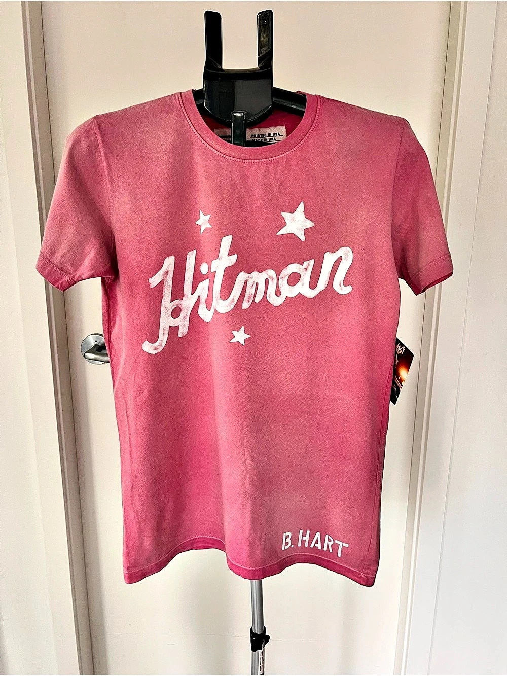 Roots of Fight Bret Hitman Hart T-Shirt Pink Small